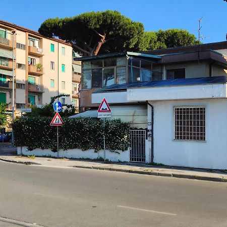 Apartamento L'Appoggio Perfetto Viareggio Exterior foto